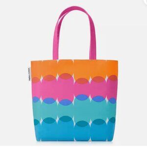 TOTE | KAPITZA x CLINIQUE | OS